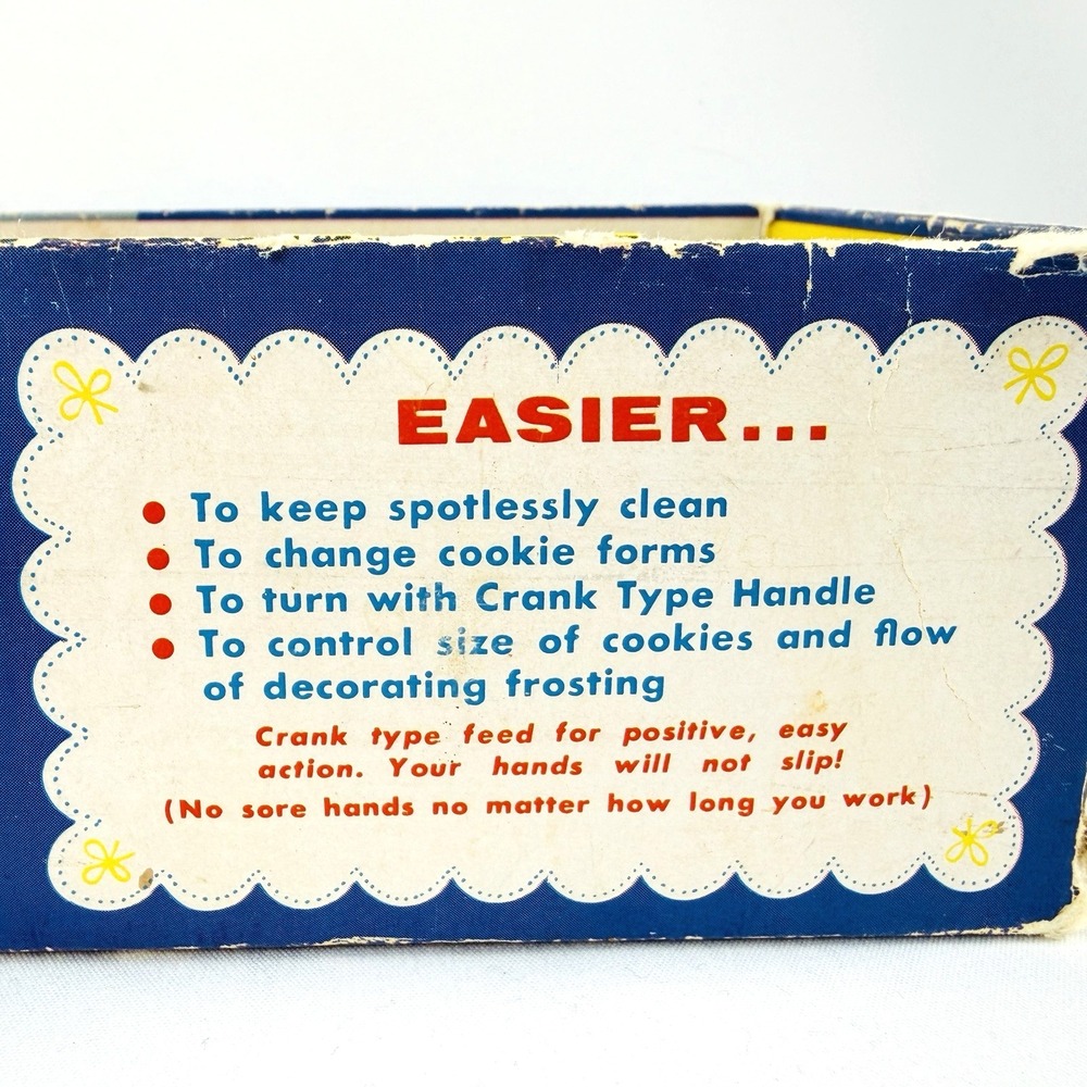 Nordic Ware Deluxe Cookie King Press Spritz Crank 10 Discs Decorator Tip Vintage - Picture 7 of 8